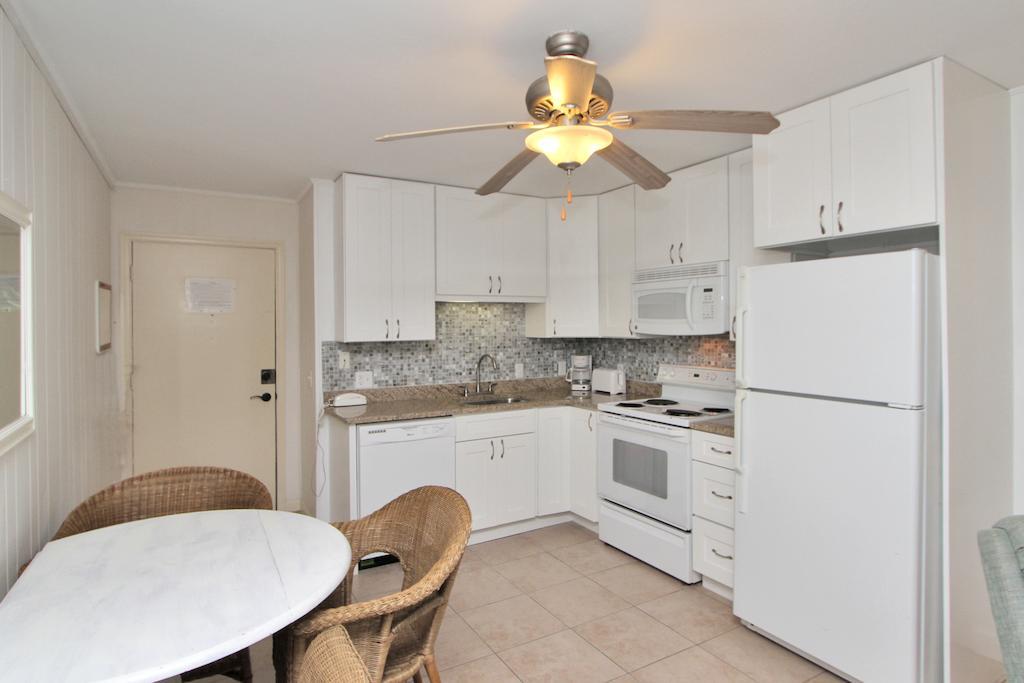 Sands Village At Forest Beach By Hilton Head Accommodations Hilton Head Island Room photo